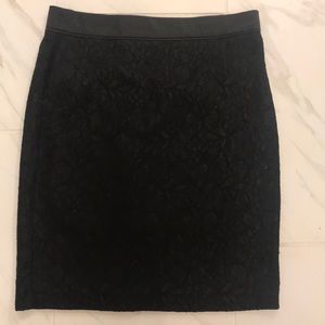 Forever21 black lace skirt